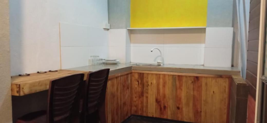 Yak City Apartments Kandy Bagian luar foto
