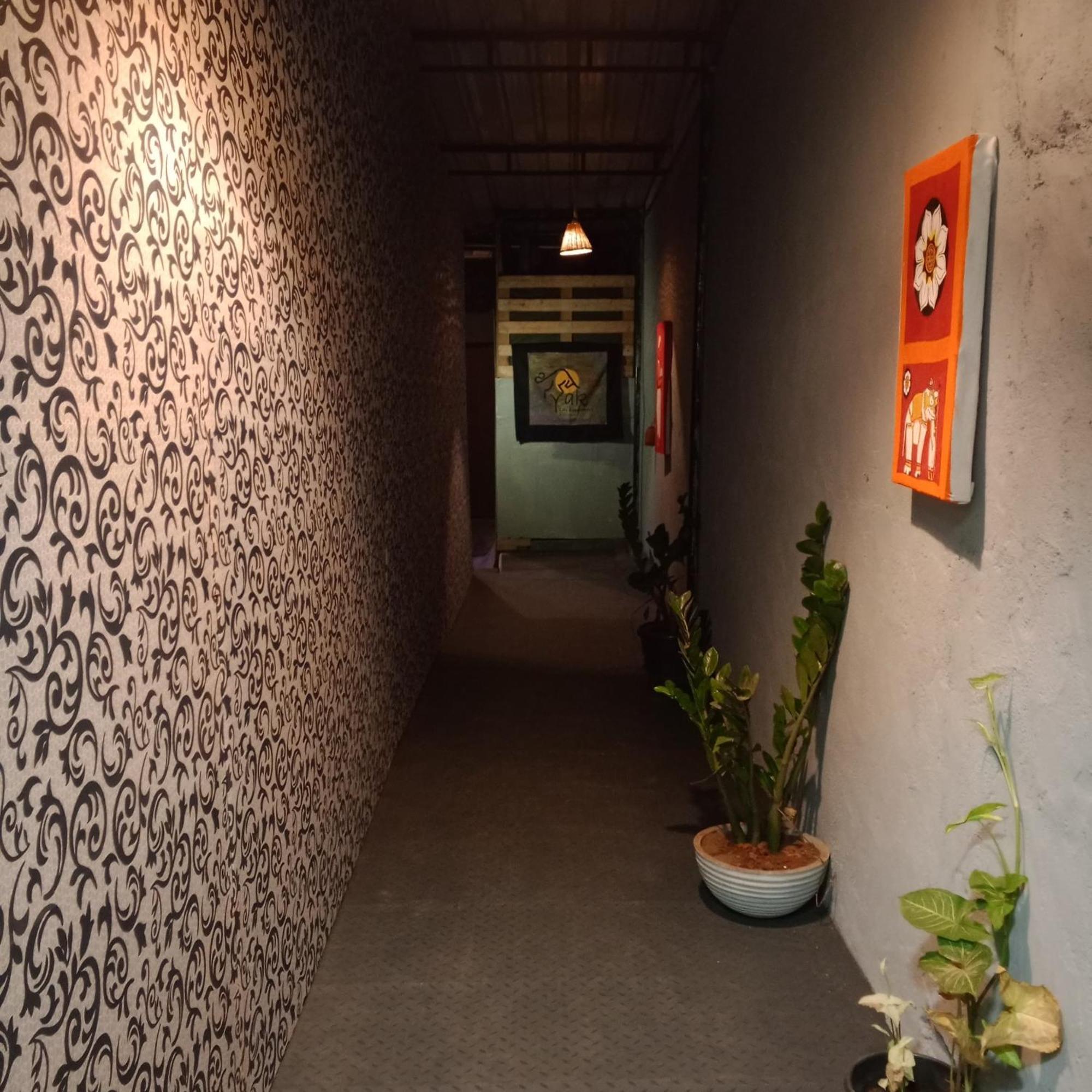 Yak City Apartments Kandy Bagian luar foto